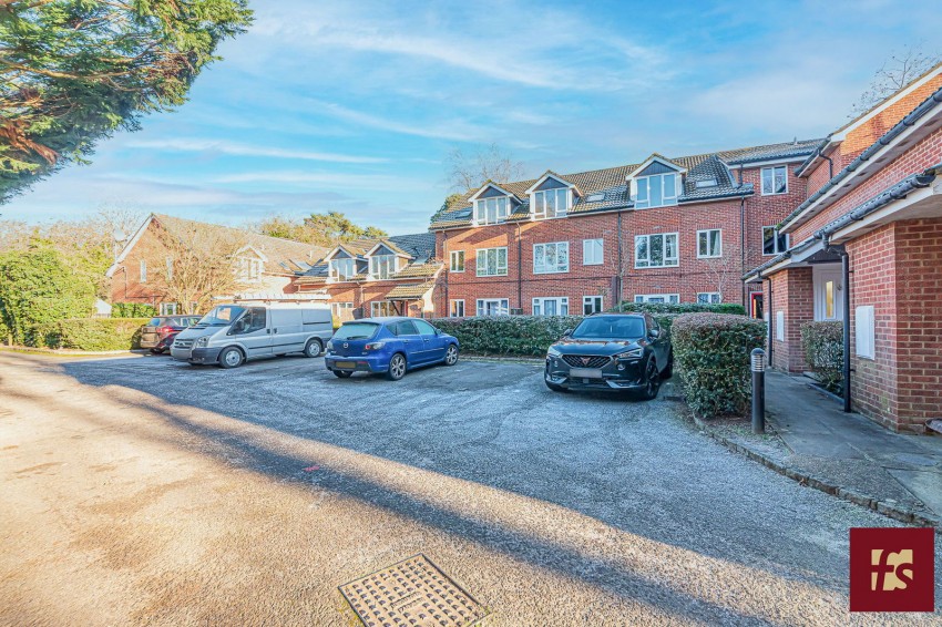 Images for Seymour Court, Crowthorne, RG45 6AQ