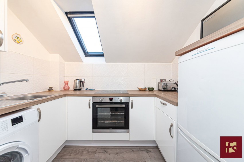 Images for Seymour Court, Crowthorne, RG45 6AQ