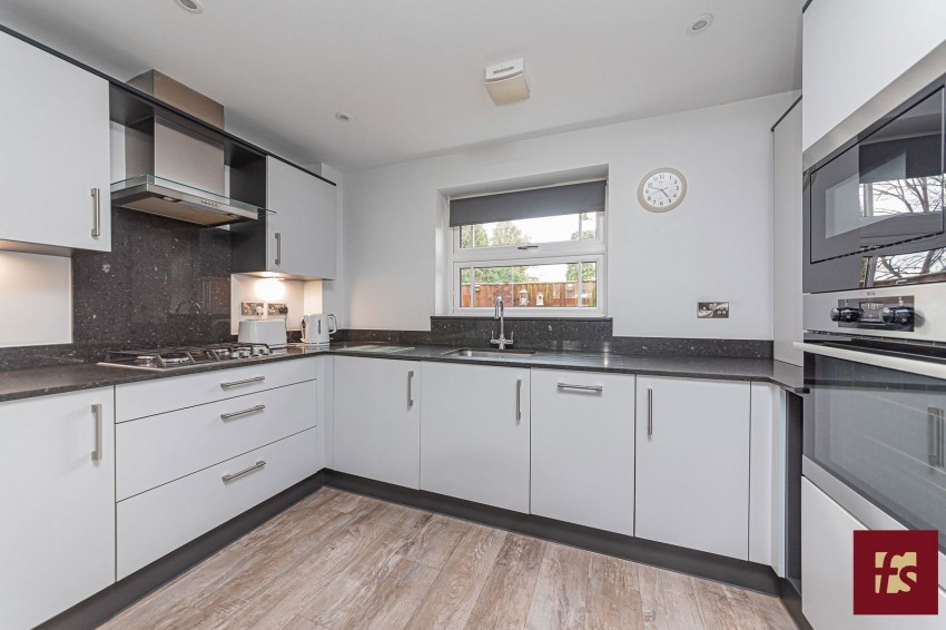 Images for High Street, Crowthorne, RG45 7AD