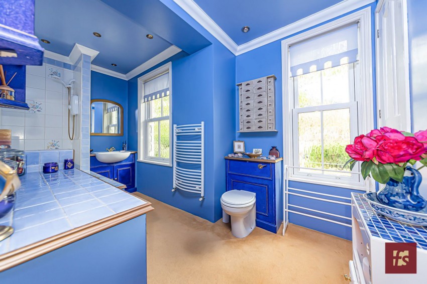 Images for New Wokingham Road, Crowthorne, RG45 6JG