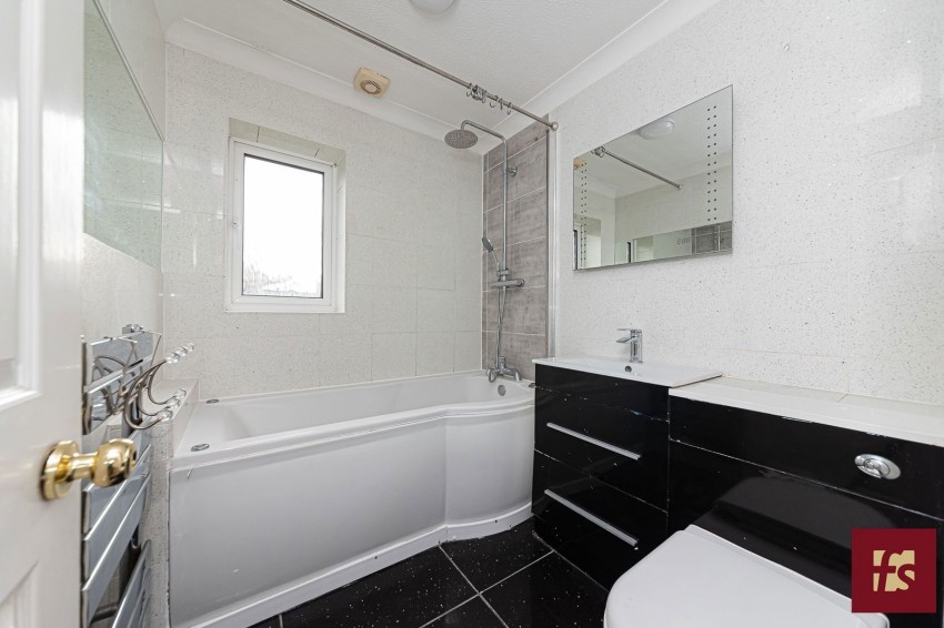 Images for Chaucer Road, Crowthorne, Berkshire, RG45 7QN