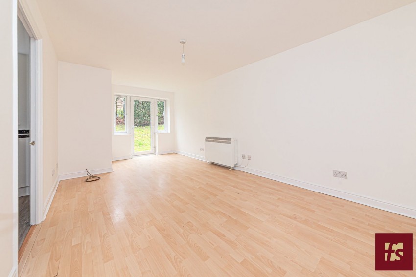 Images for Masefield Gardens, Crowthorne, Berkshire RG45 7QS