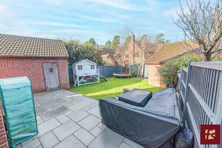 Images for Merryman Drive, Crowthorne, RG45 6TW