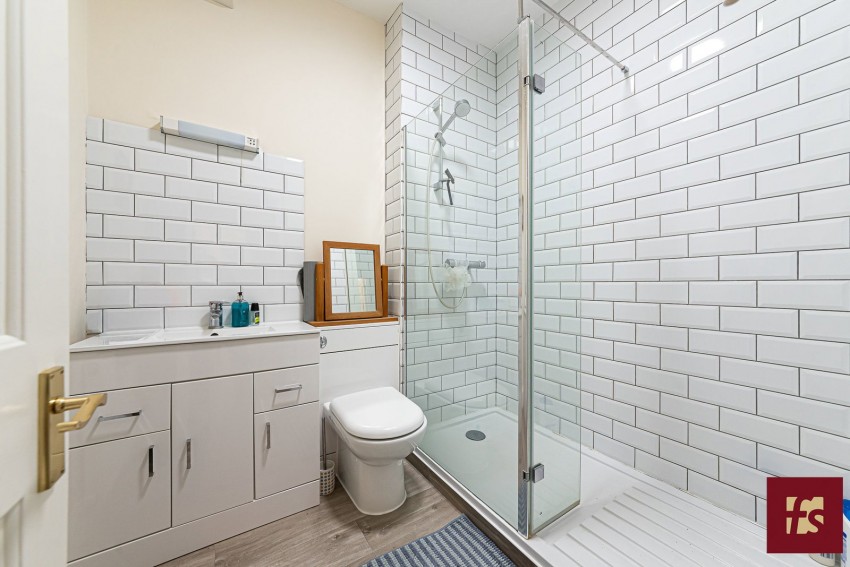 Images for St Annes Court, Dukes Ride, Crowthorne, Berkshire RG45 6DN