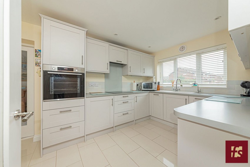 Images for Horsham Road, Owlsmoor, Sandhurst, GU47 0YZ