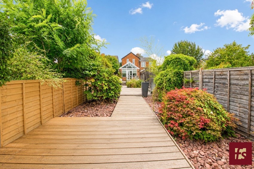 Images for Hope Cottages, Bracknell Road, Warfield, Berkshire RG42 6LR