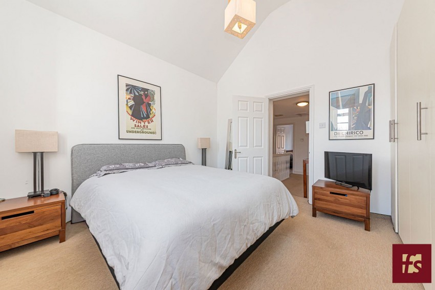 Images for Hope Cottages, Bracknell Road, Warfield, Bracknell, Berkshire RG42 6LR