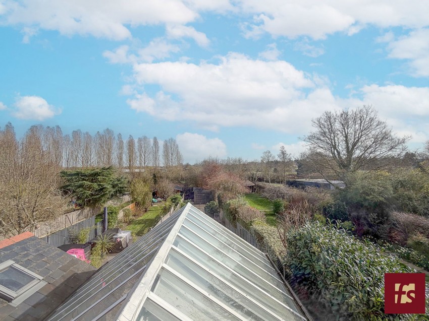 Images for Hope Cottages, Bracknell Road, Warfield, Bracknell, Berkshire RG42 6LR