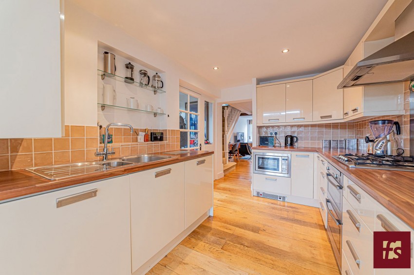 Images for Hope Cottages, Bracknell Road, Warfield, Bracknell, Berkshire RG42 6LR