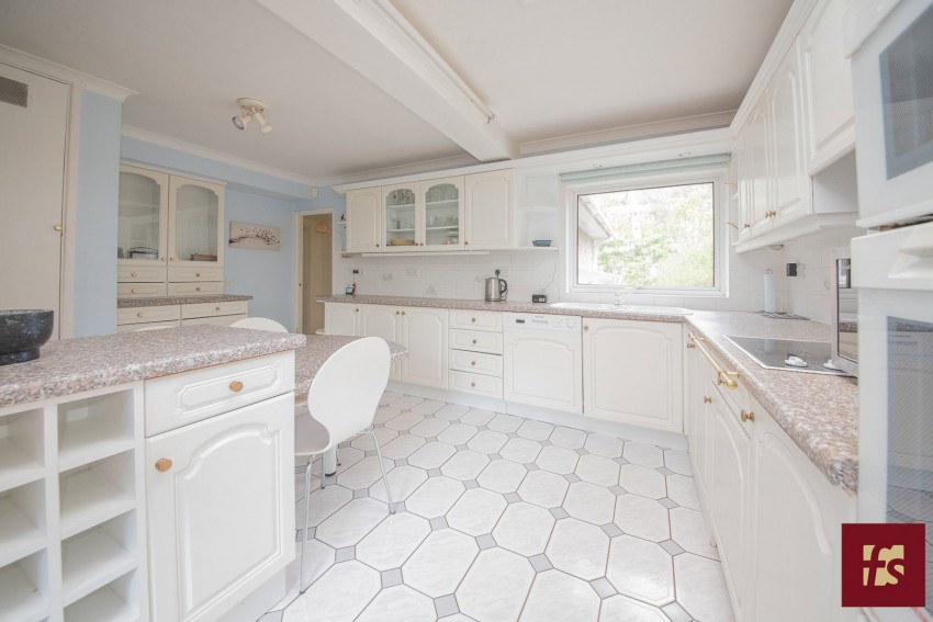 Images for Linkway, Crowthorne, RG45 6ES