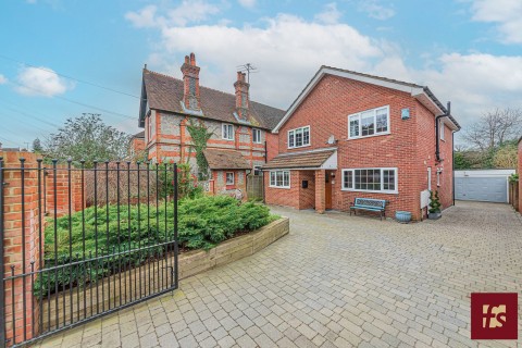 View Full Details for Forest Road, Crowthorne, Berkshire RG45 7EH