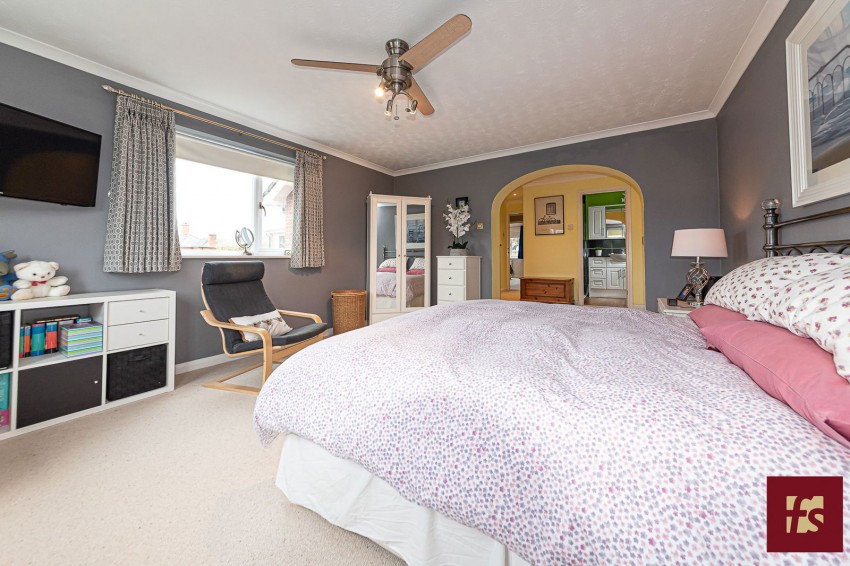 Images for Forest Road, Crowthorne, Berkshire RG45 7EH