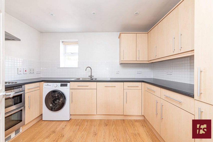 Images for Heath Hill Road South, Crowthorne, RG45 7BH