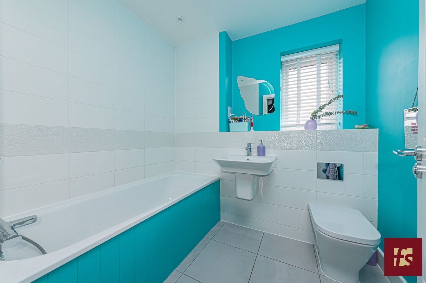 Images for Swords Drive, Crowthorne, RG45 6GS