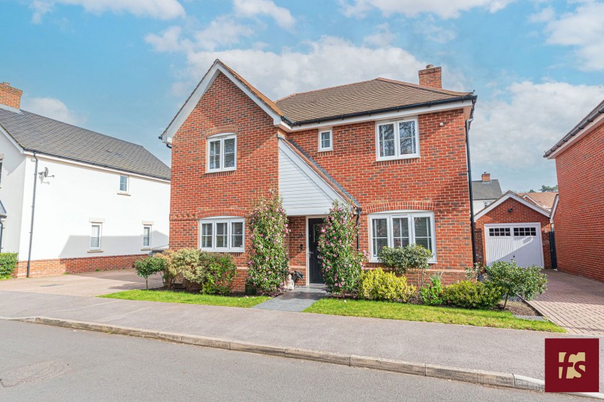 Images for Swords Drive, Crowthorne, RG45 6GS