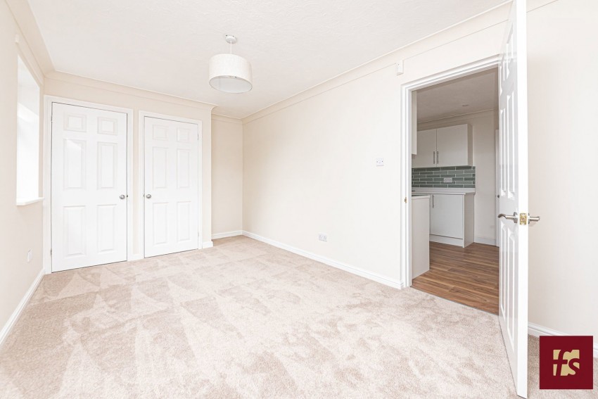 Images for Old Wokingham Road, Crowthorne, RG45 6LH