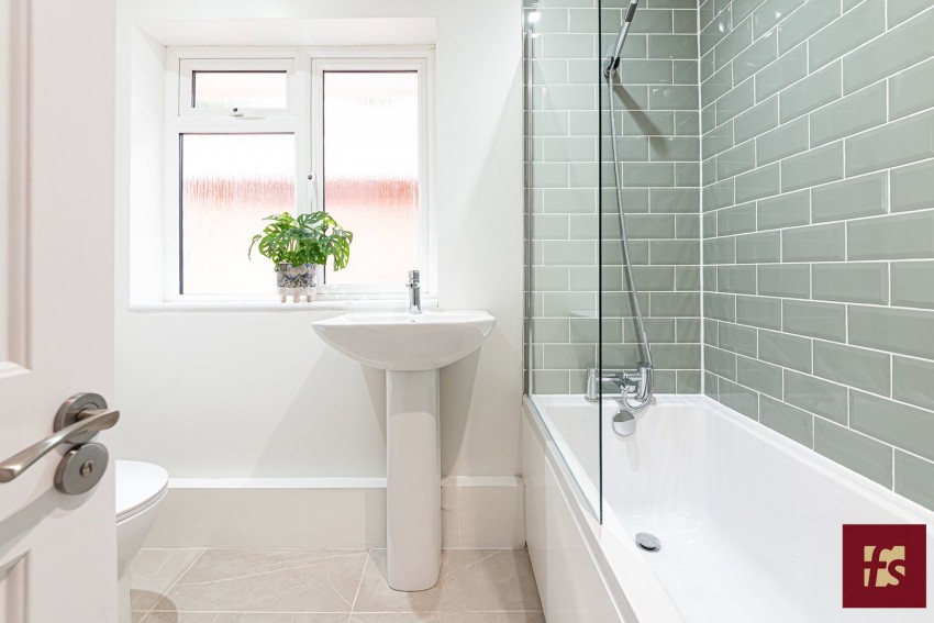 Images for Old Wokingham Road, Crowthorne, RG45 6LH