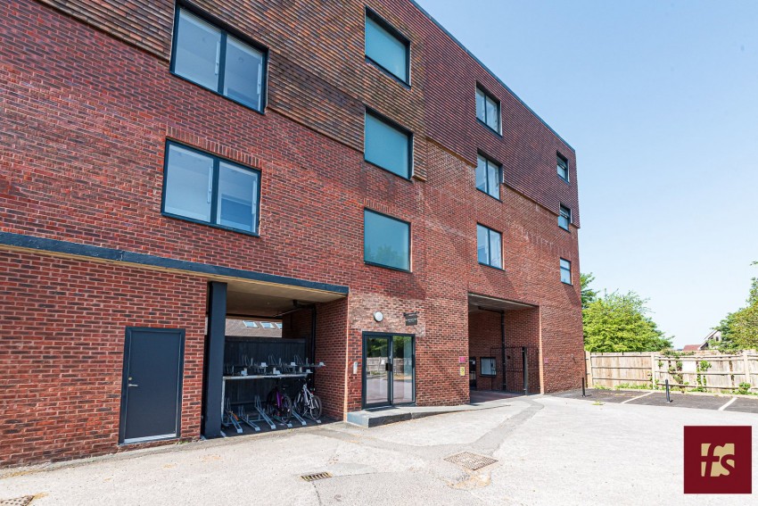 Images for Manhattan Lofts, High Street, Crowthorne, RG45 7AY