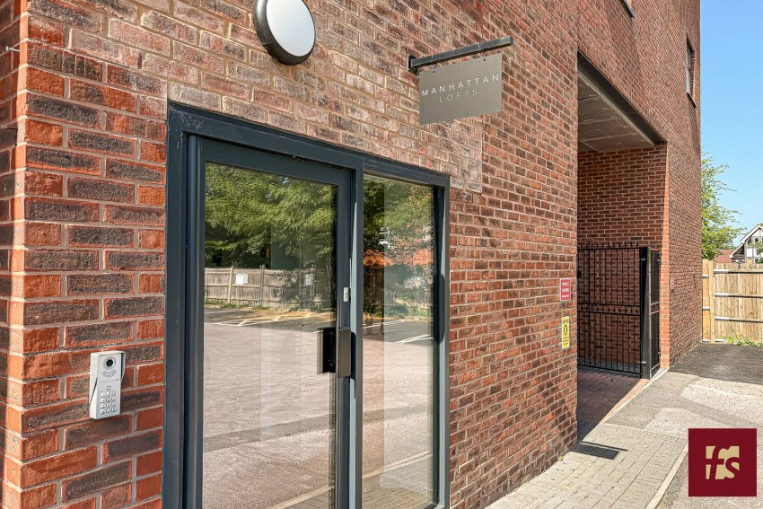 Images for Manhattan Lofts, High Street, Crowthorne, RG45 7AY