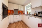 Images for Fleur de lis, Dukes Ride, Crowthorne, Berkshire RG45 6AZ