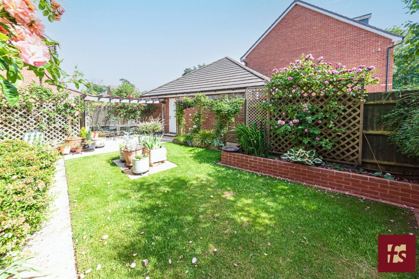 Images for Arlott Green, Crowthorne, Berkshire RG45 7FG