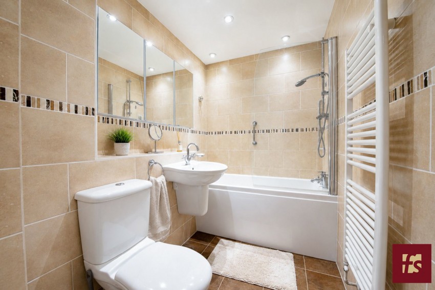 Images for Wellesley Court, Dukes Ride, Crowthorne RG45 6DG