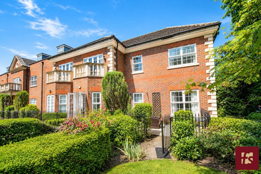 Images for Wellesley Court, Dukes Ride, Crowthorne RG45 6DG