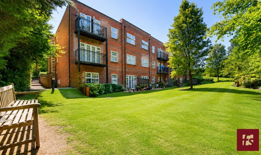 Images for Wellesley Court, Dukes Ride, Crowthorne RG45 6DG