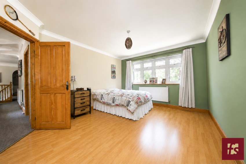 Images for Ravenswood Avenue, Crowthorne, Berkshire RG45 6AX