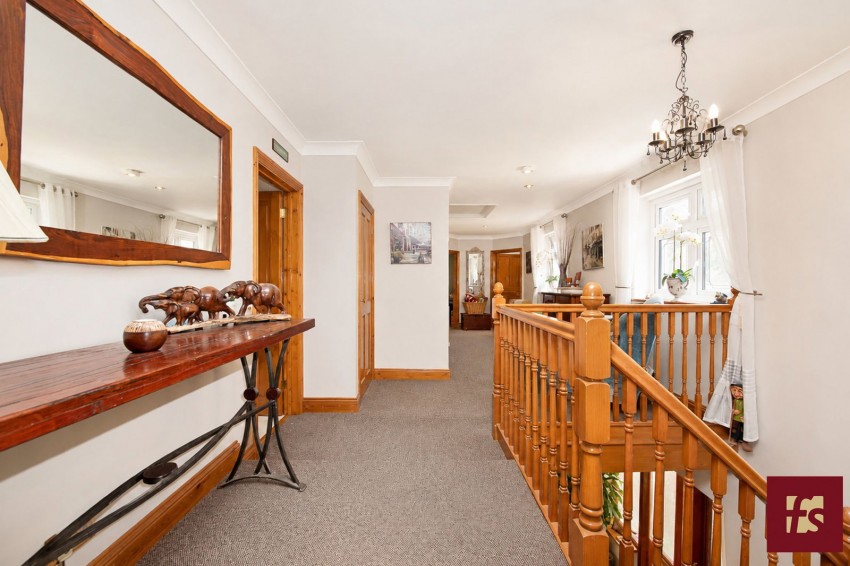 Images for Ravenswood Avenue, Crowthorne, Berkshire RG45 6AX