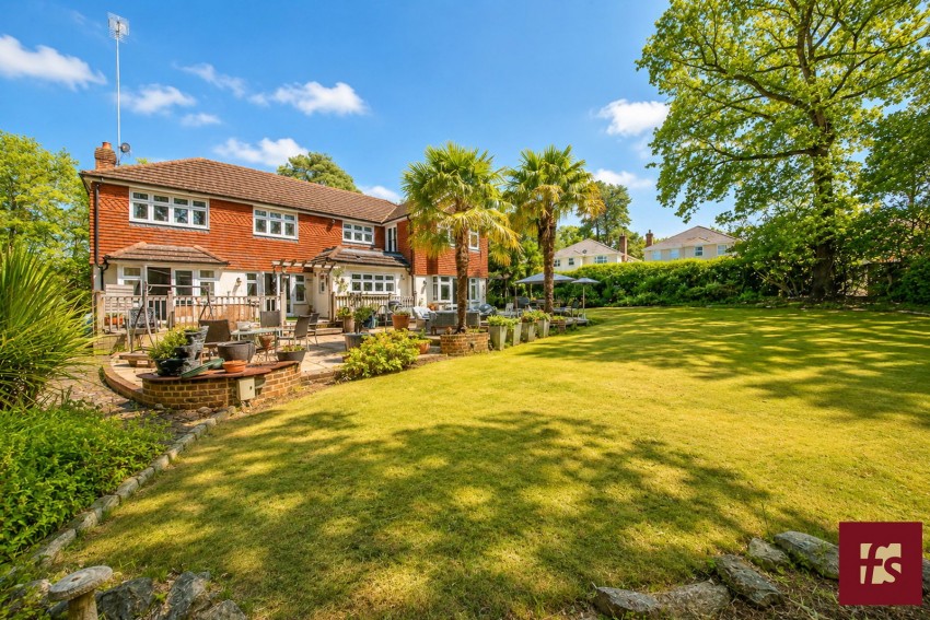 Images for Ravenswood Avenue, Crowthorne, Berkshire RG45 6AX