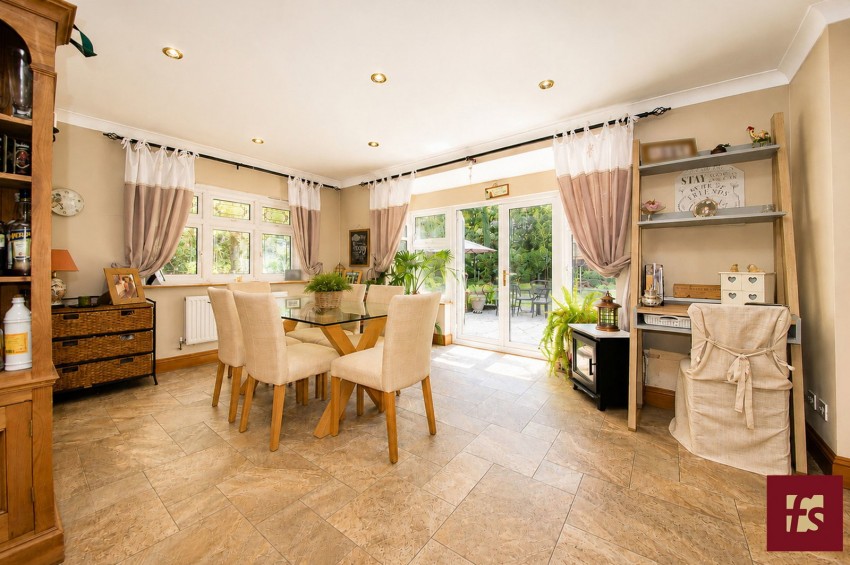 Images for Ravenswood Avenue, Crowthorne, Berkshire RG45 6AX