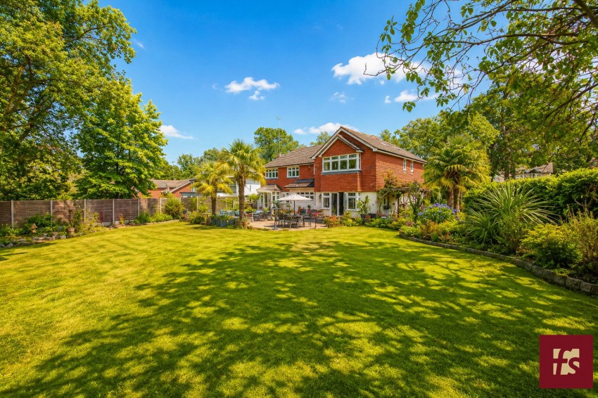 Images for Ravenswood Avenue, Crowthorne, Berkshire RG45 6AX