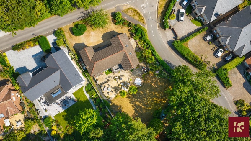 Images for Ravenswood Avenue, Crowthorne, Berkshire RG45 6AX