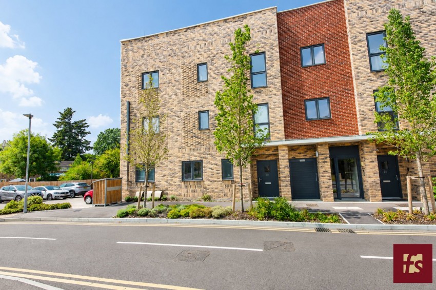 Images for Coopers Hill, Bracknell, RG12 7QN