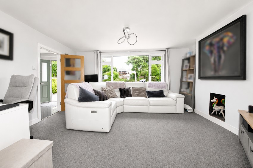 Images for Cricket Field Grove, Crowthorne, Berkshire RG45 7ES