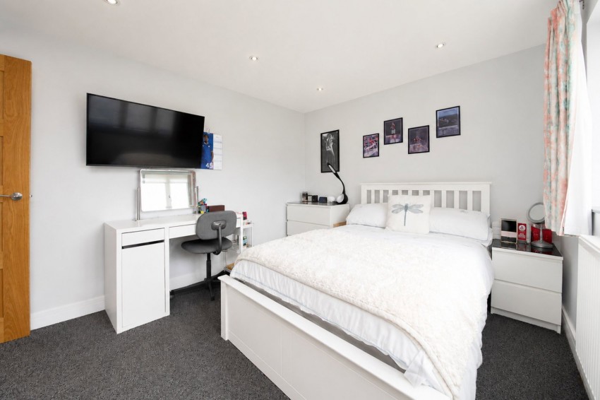 Images for Cricket Field Grove, Crowthorne, Berkshire RG45 7ES