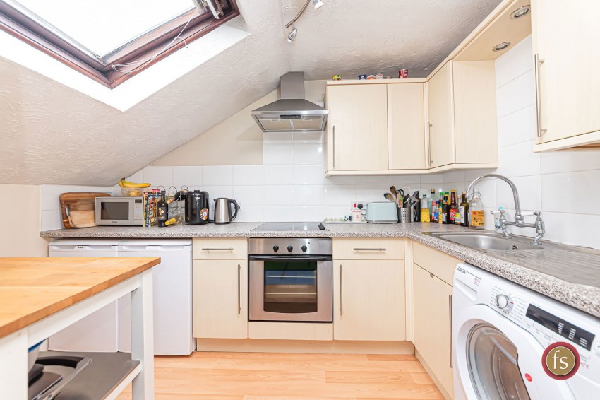 Images for Cambridge Road, Owlsmoor, Sandhurst, GU47 0GR