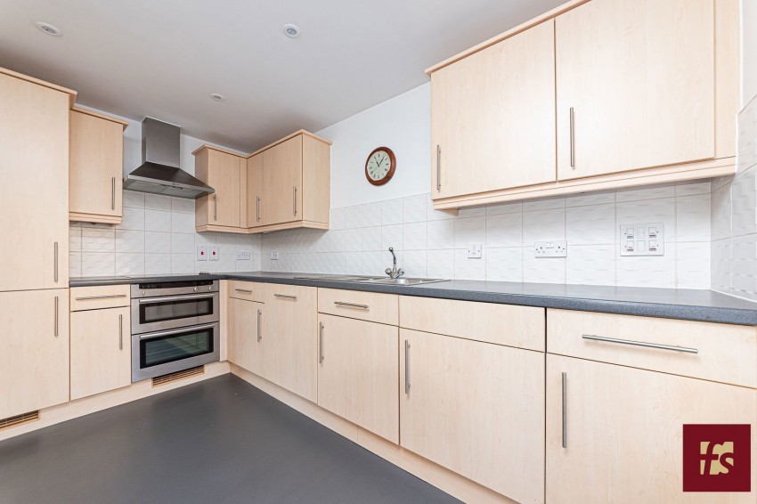 Images for Heath Hill Road South, Crowthorne, RG45 7BH