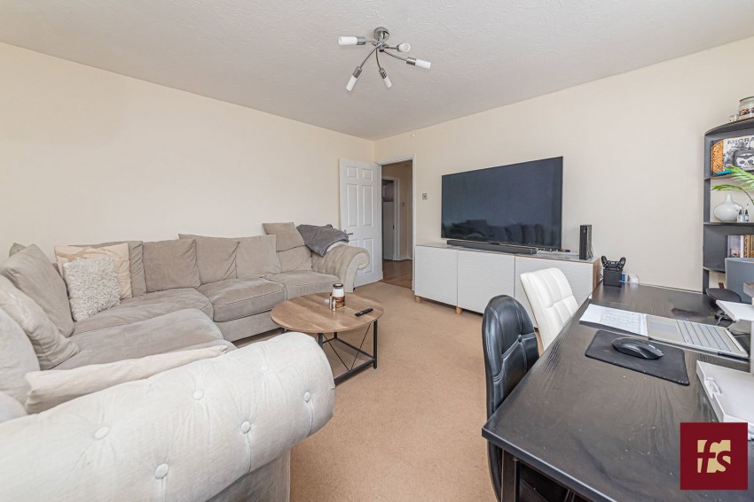 Images for Lower Broadmoor Road, Crowthorne, RG45 7HF