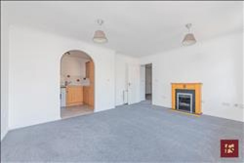 Images for Cheney Court, Pinewood Avenue, Crowthorne, Berkshire