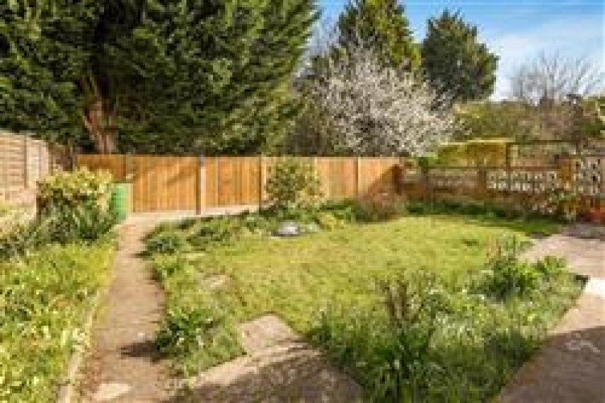 Images for Napier Road, Crowthorne, Berkshire, RG45 7EJ