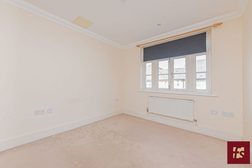 Images for Parkfield House, Cambridge Road, Crowthorne, Berkshire