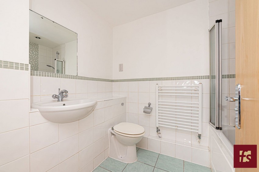 Images for Parkfield House, Cambridge Road, Crowthorne, Berkshire