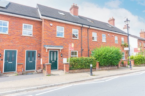 View Full Details for Iron Duke Close, Crowthorne, Berkshire