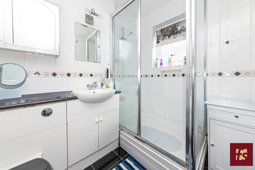 Images for Heathermount Gardens, Crowthorne, Berkshire