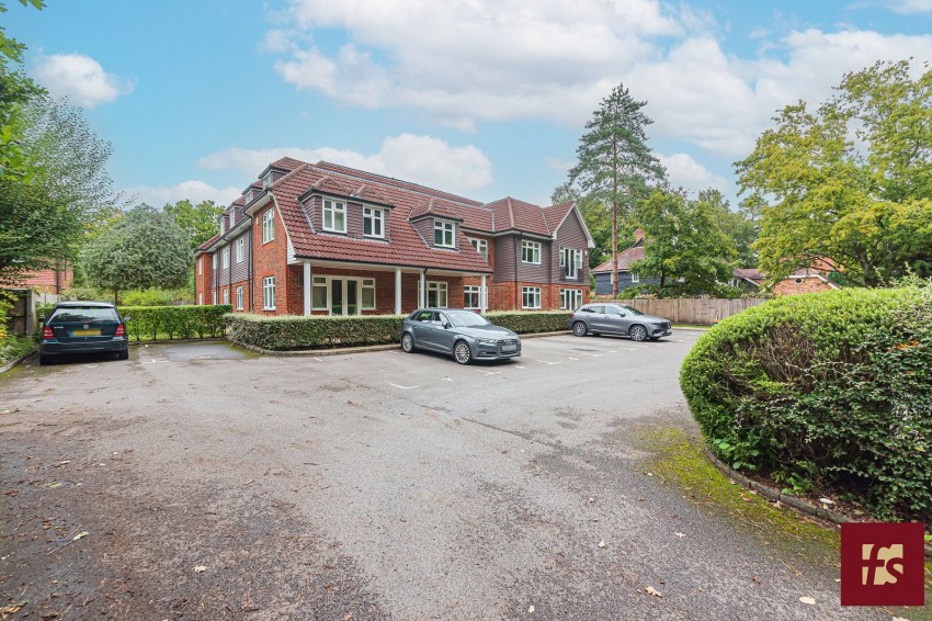 Images for St Sebastians Court, Nine Mile Ride, Wokingham, Berkshire