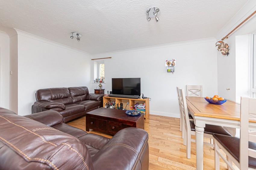 Images for Shaw Park, Crowthorne, Berkshire