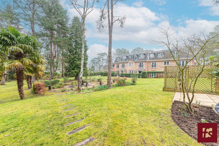 Images for Ardwell Close, Crowthorne, Berkshire, RG45 6AG