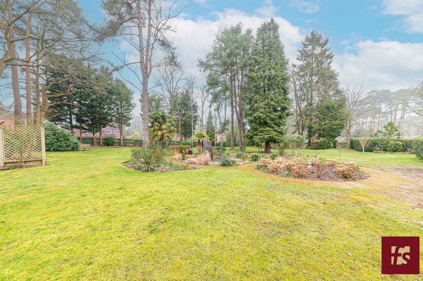 Images for Ardwell Close, Crowthorne, Berkshire, RG45 6AG